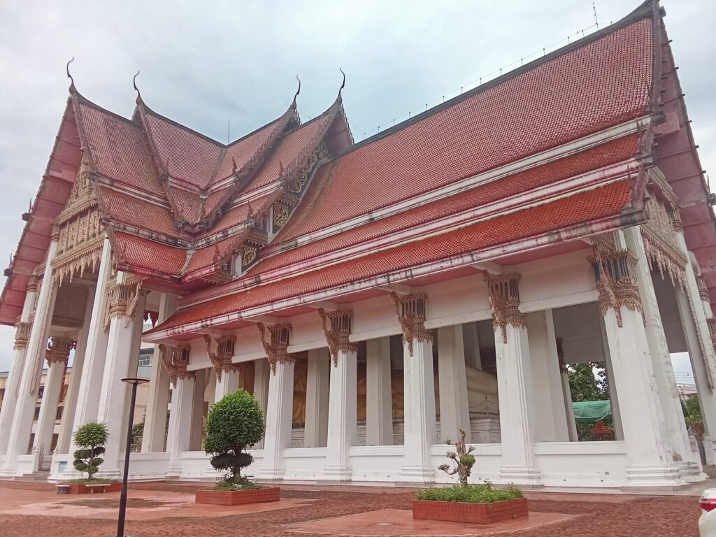 Wat Hat Yai Nai