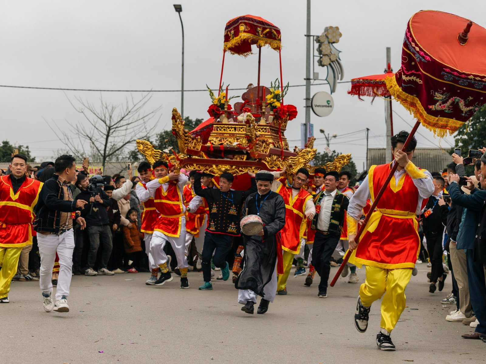 Best Time to Experience Festivals in Vietnam